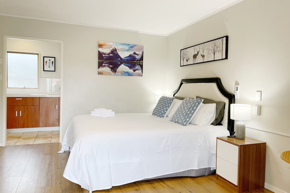 Takapuna Hotel | Pupuke Manor Motel