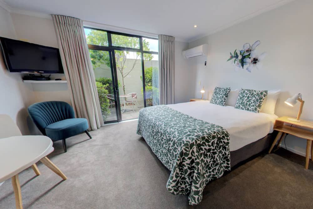 Taupo Hotel | Alpine Lake Motor Lodge
