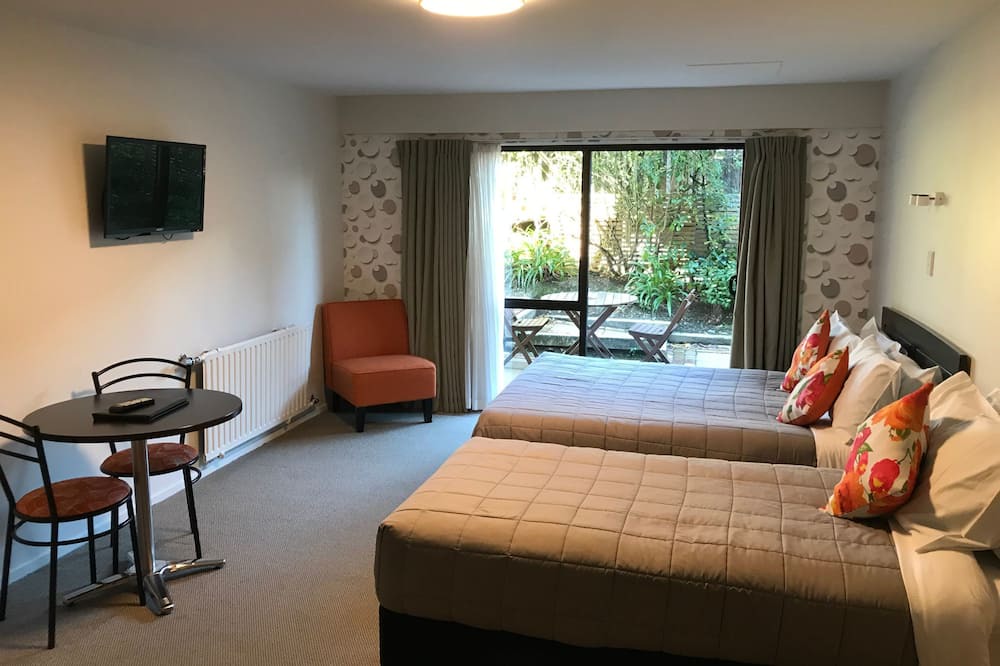 Queenstown Hotel | Earnslaw Lodge