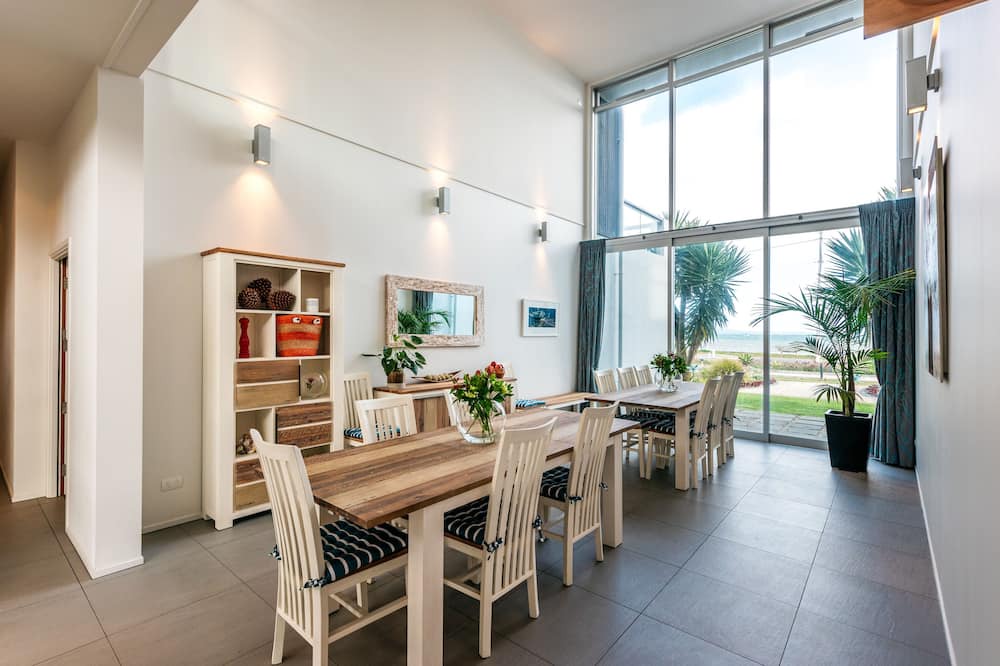 Blackpool Bed & Breakfast | Waiheke Waterfront Lodge