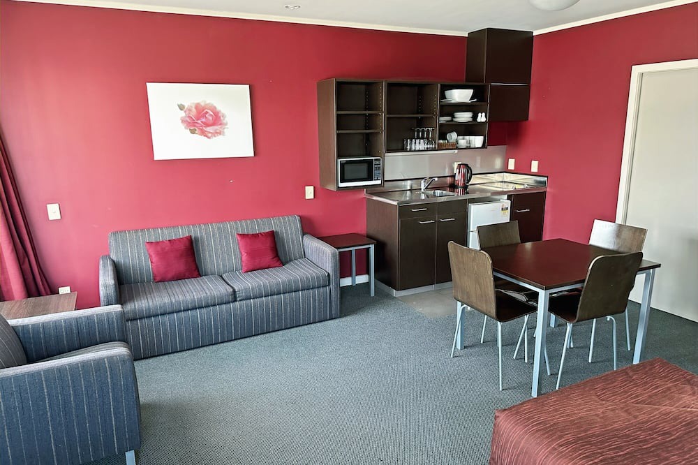 Palmerston North Hotel | Arena Lodge