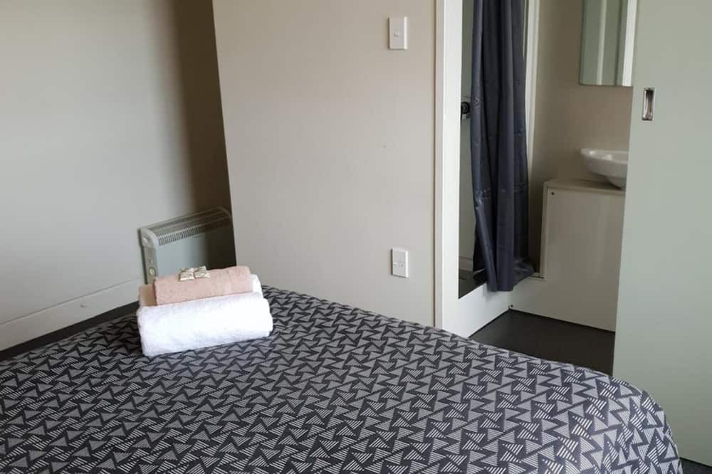 Matamata Hotel | Horse and Jockey Inn