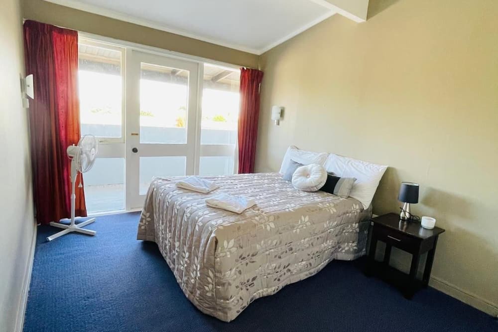 Upper Riccarton Hotel | Blenheim Road Motor Lodge