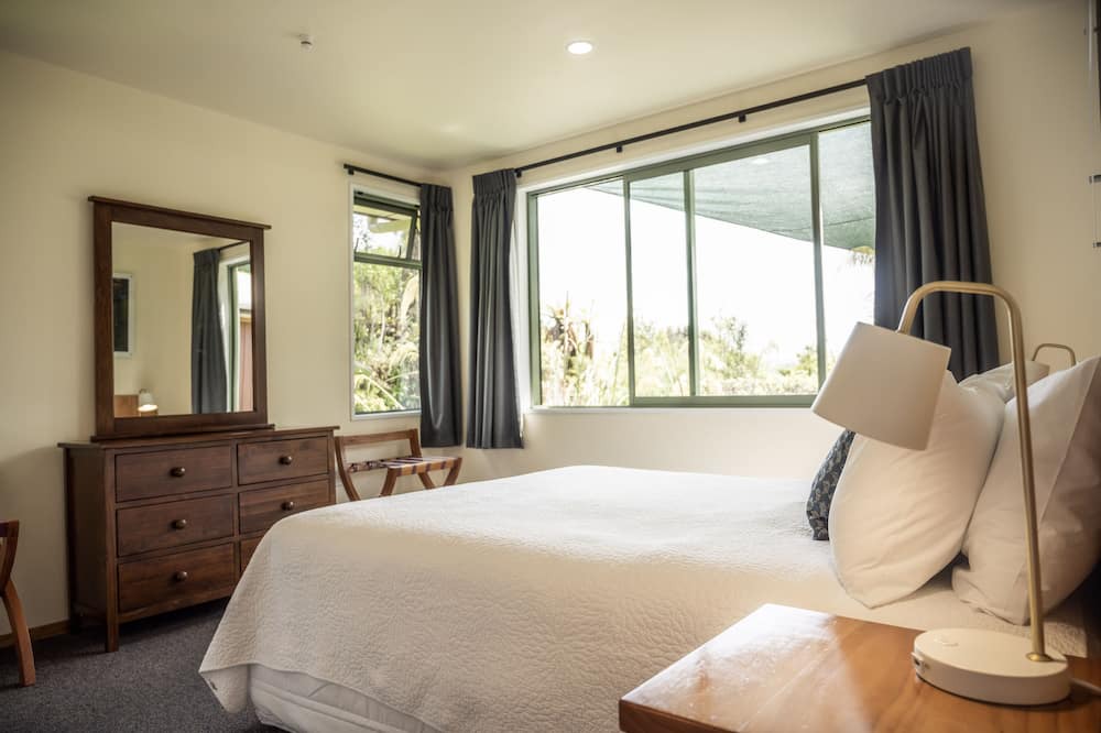 Greymouth Hotel | Goldfield Suites