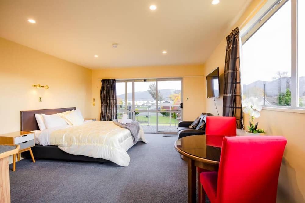 Te Anau Hotel | Alpine View Motel