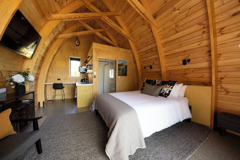 Ettrick Bed & Breakfast | Benger Garden Cafe & Chalets