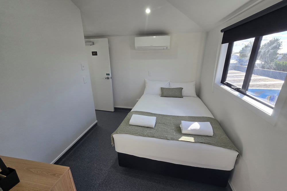Hamilton North Hotel | Microtel Lodge