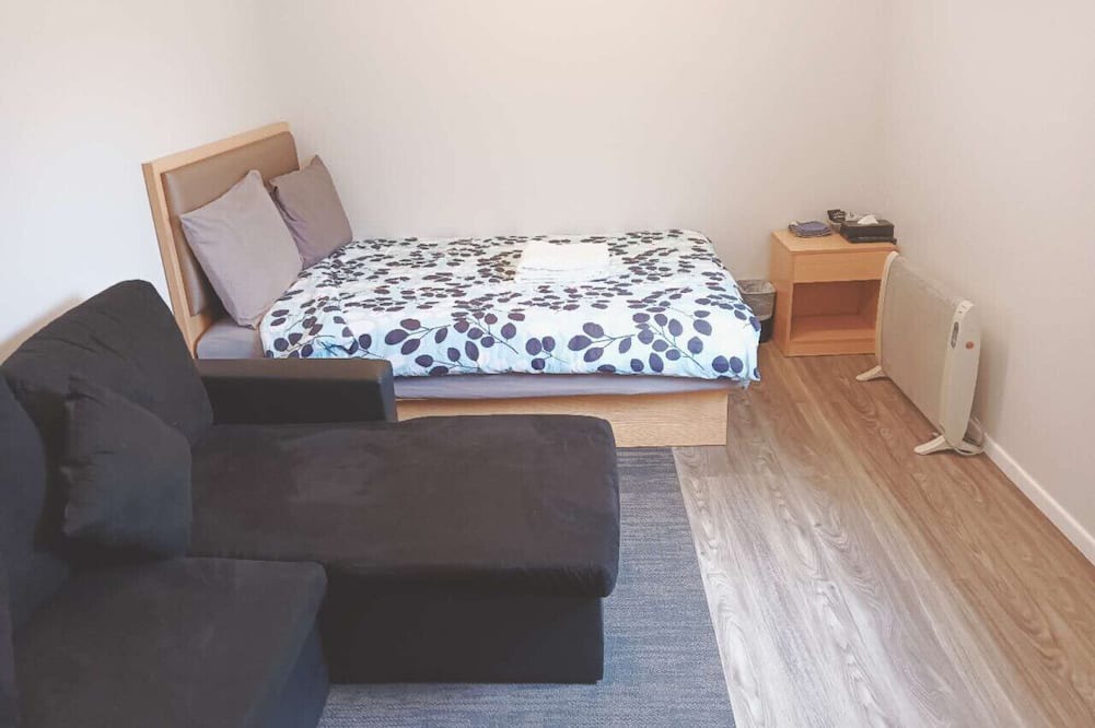 Selwyn Heights Ski Chalet | 1 Double 1 Sofa Beds Garden Chalet B