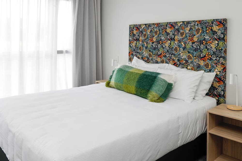 Wellington Hotel | Airport Stays