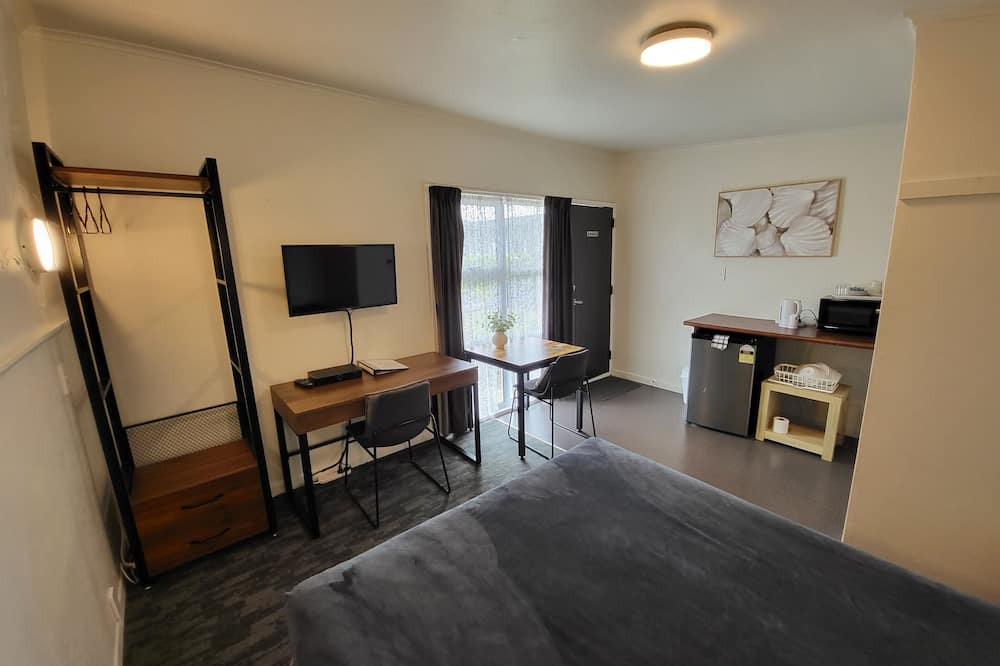 Penrose Hotel | Rockfield Motel