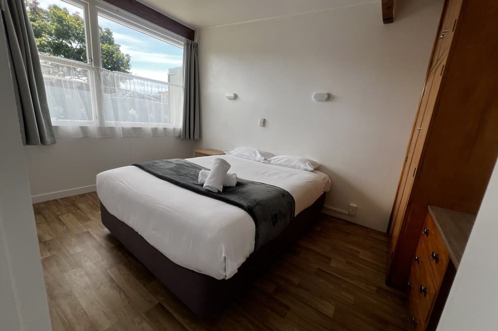 Blenheim Hotel | Bings Motel