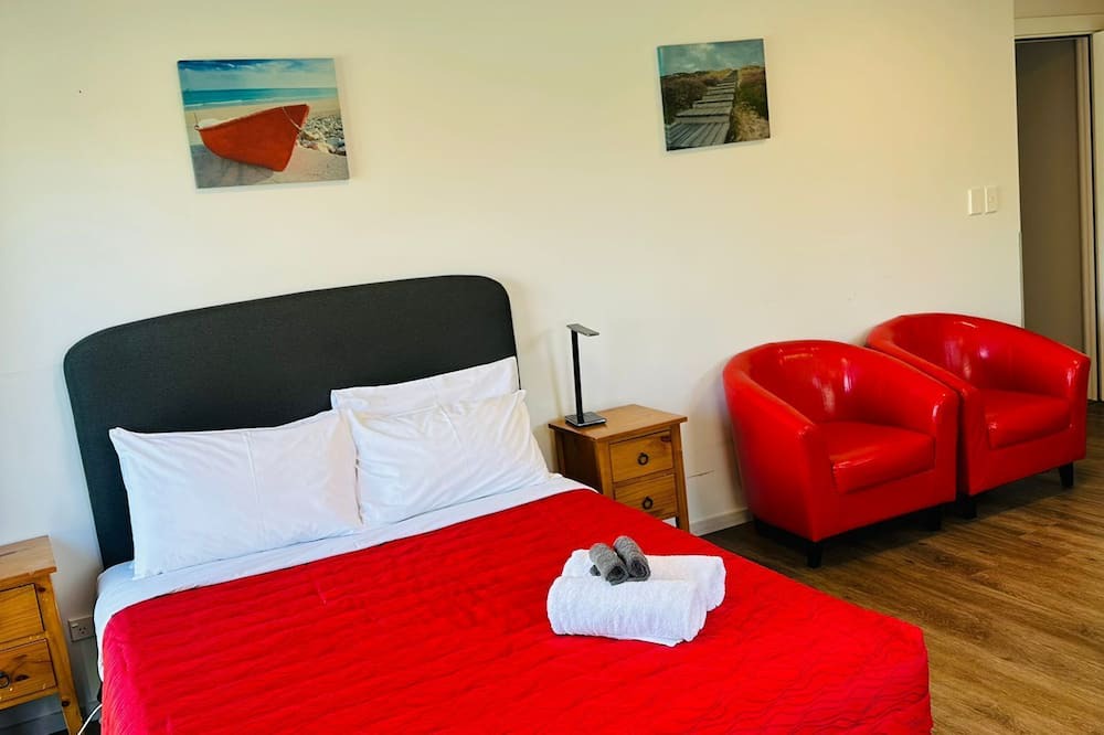 Ashburton Hotel | Academy Lodge Motel