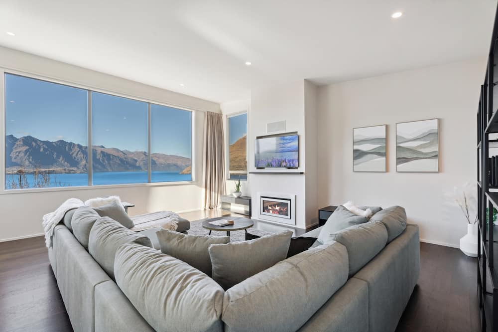 Fernhill House | Luxury Retreat - Matakauri