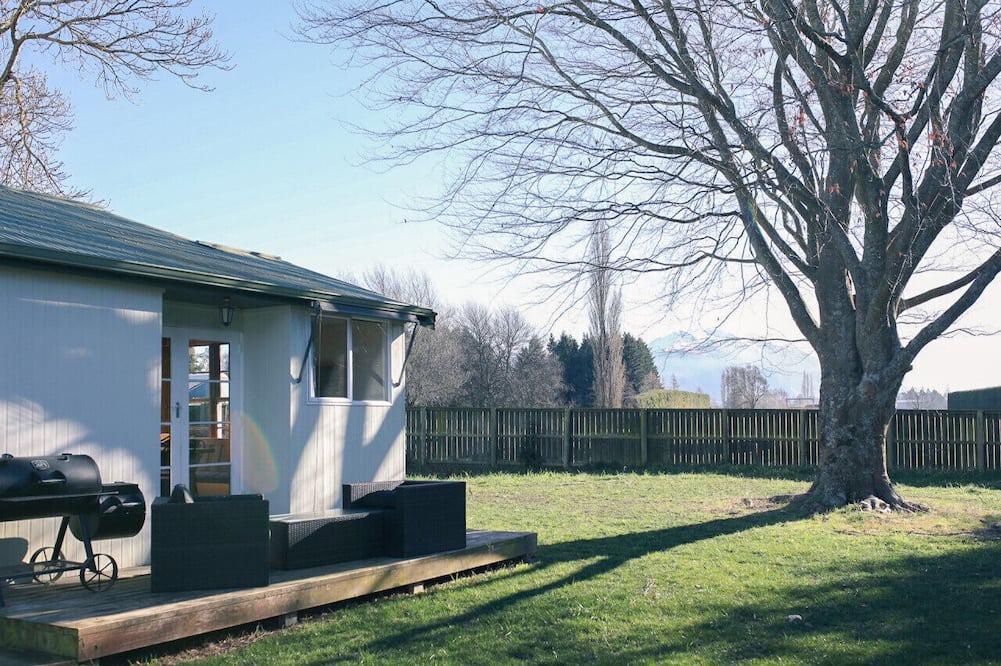 Methven House | Green Keeper’s Bach Methven Golf Course
