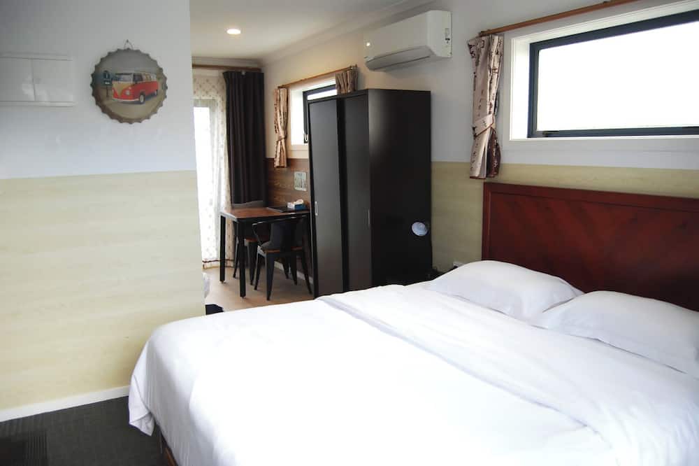Papamoa Beach Hotel | Energy Motor Lodge