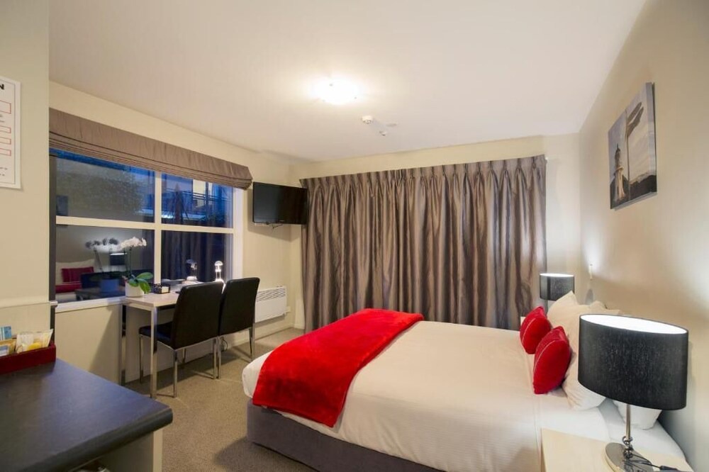 Upper Riccarton Hotel | Vita Nova Motel