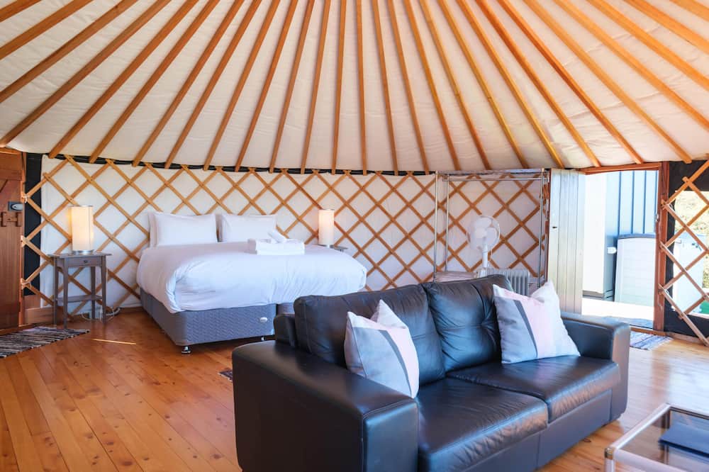 Palm Beach RV Rental | Awaawa Yurts - Tane Yurt