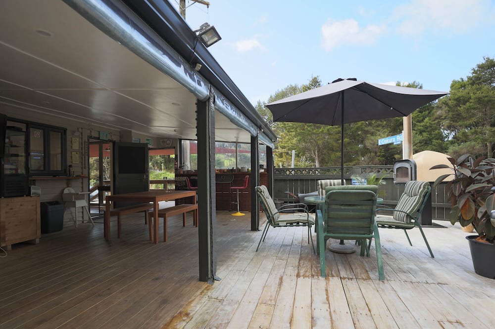 Oakura Bed & Breakfast | Tui Lodge