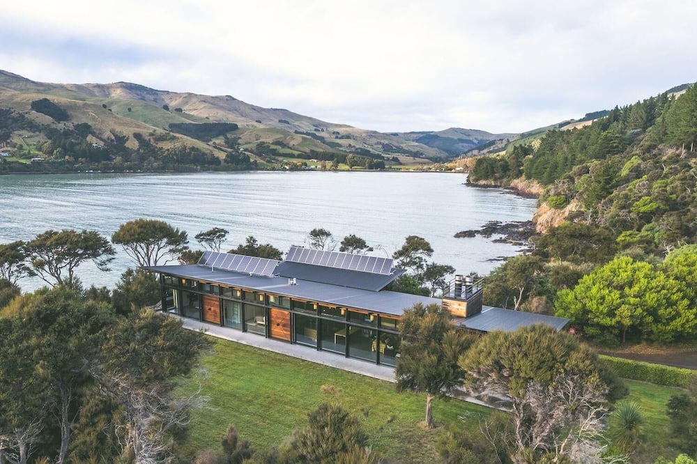 Pigeon Bay House | The Point - Luxury Holiday Home in Pigeon Bay
