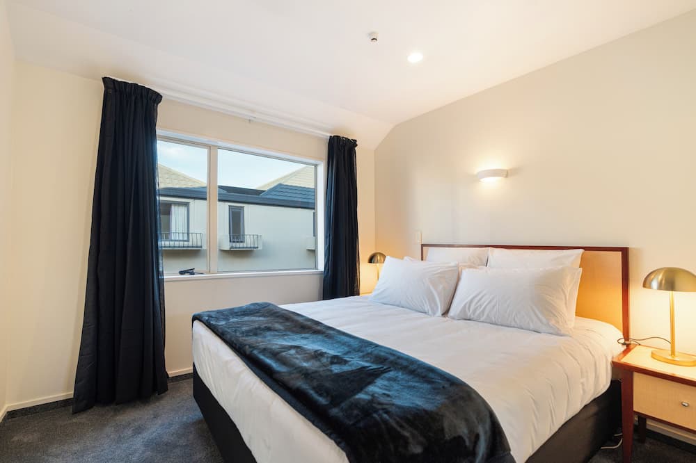 Riccarton Hotel | Daffodil Motel