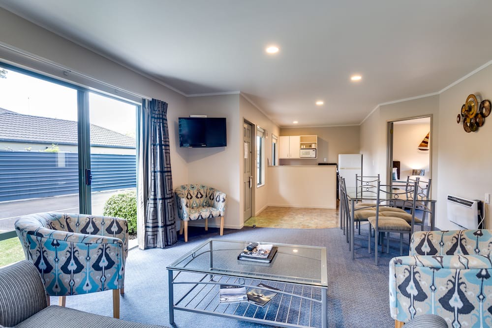 Hastings Hotel | Portmans Motor Lodge