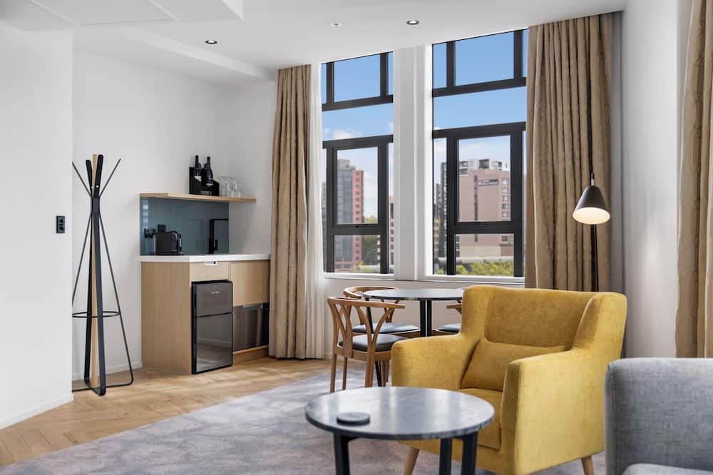 Auckland Central Business District Hotel | Legacy Airedale Hotel Auckland