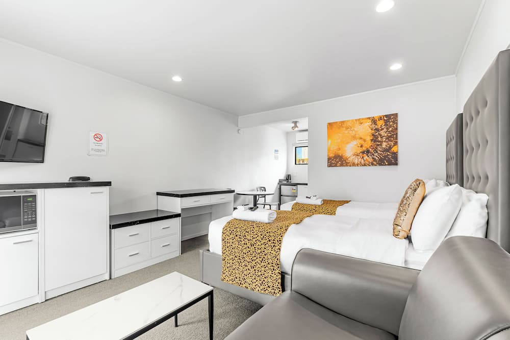 Mangere Hotel | Auckland Airport Motel