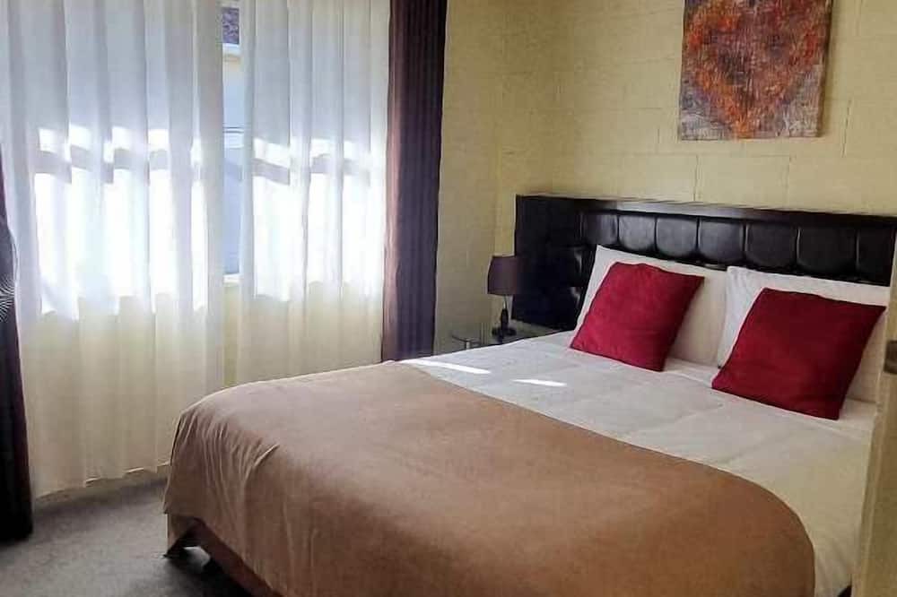 Hamilton North Hotel | Cedar Lodge Motel Hamilton