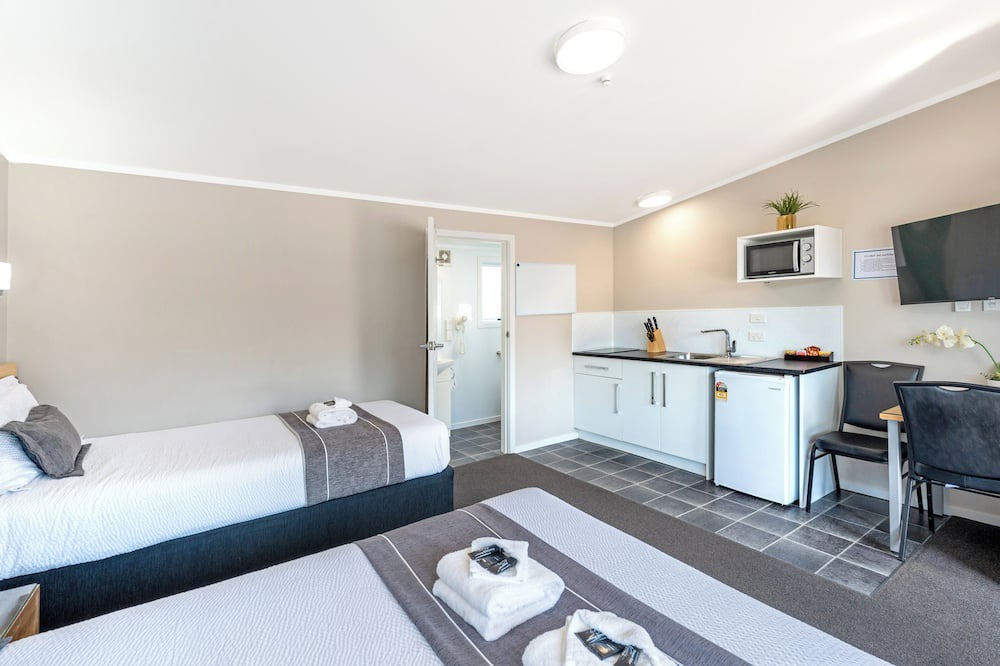 Gisborne Hotel | Travellers Inn Motel