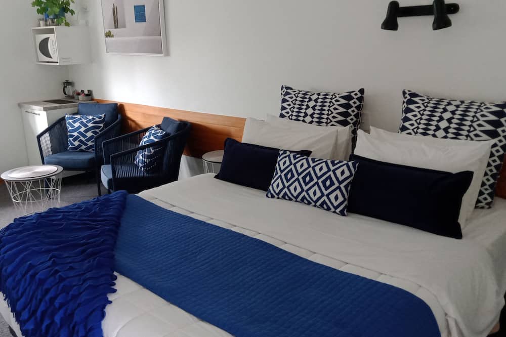Geraldine Hotel | Four Peaks Motel