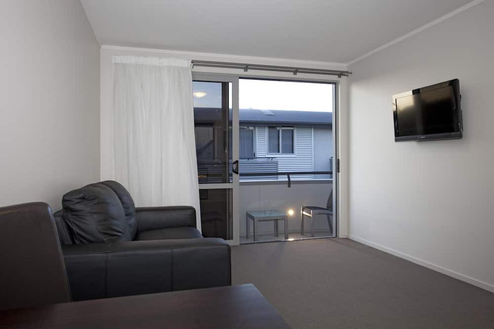 Hamilton North Hotel | Atrium on Ulster