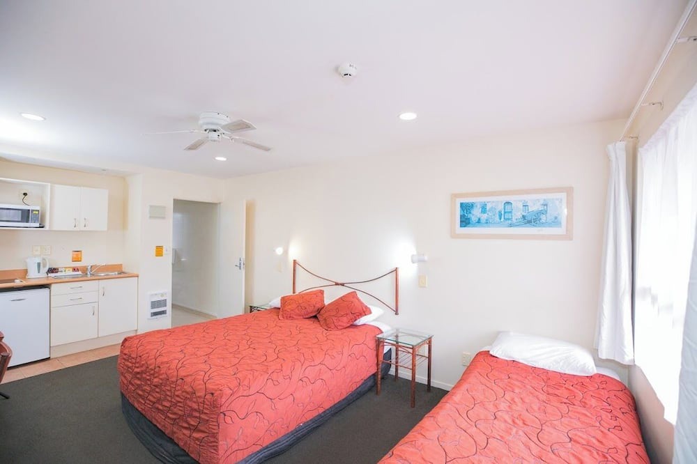 Albany Hotel | Albany Executive Motor Inn
