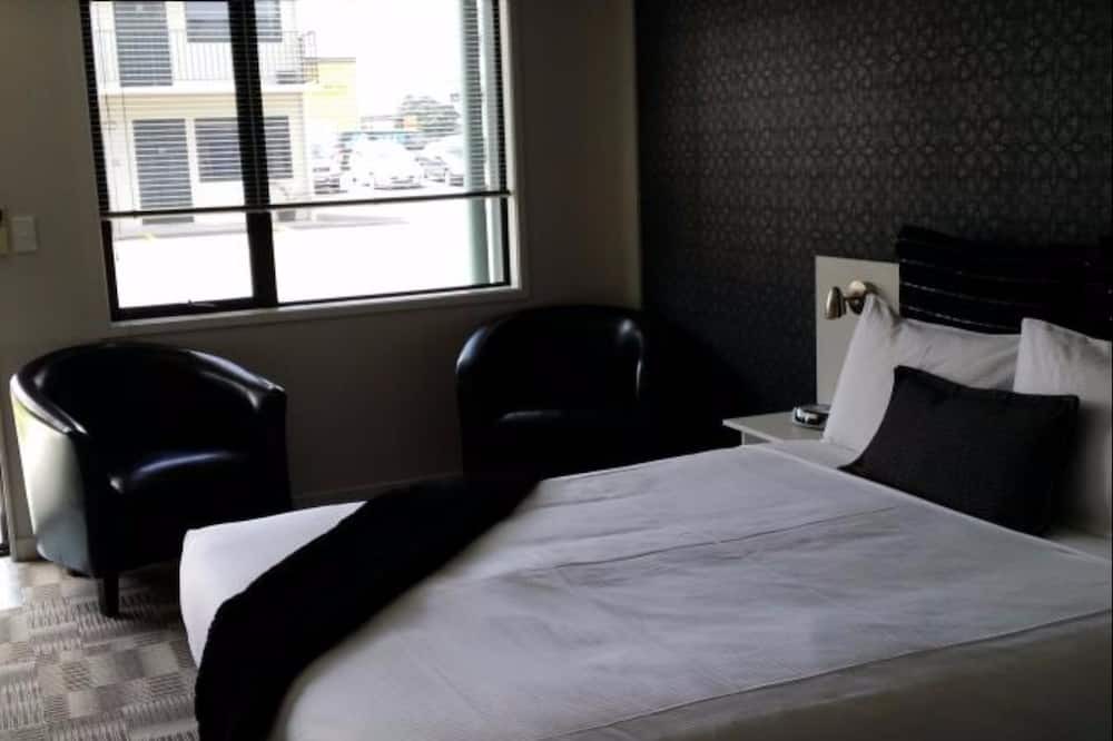 New Plymouth CBD Hotel | Abode on Courtenay Motor Inn