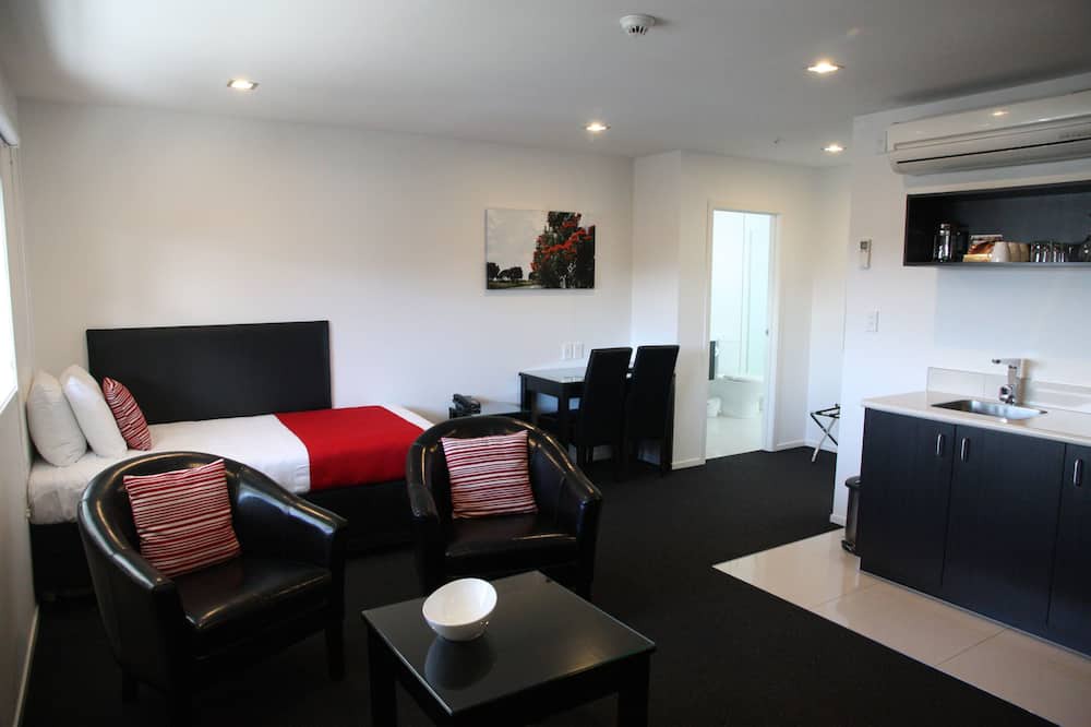 New Plymouth CBD Hotel | The Dawson Motel