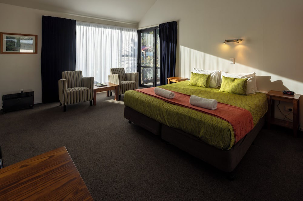 Franz Josef Glacier Hotel | Alpine Glacier Motel