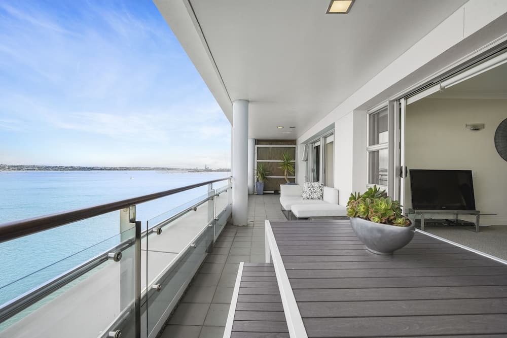 Auckland Central Business District Apartment | Auckland Waterfront Serviced Apartments on Prince's Wharf