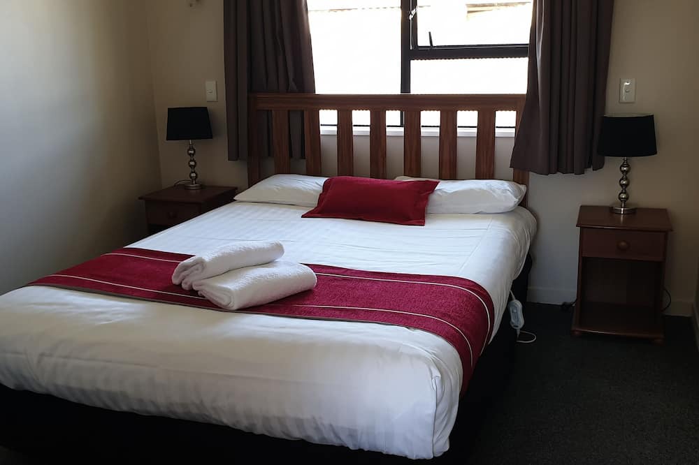 Ashburton Hotel | Commodore Motor Lodge