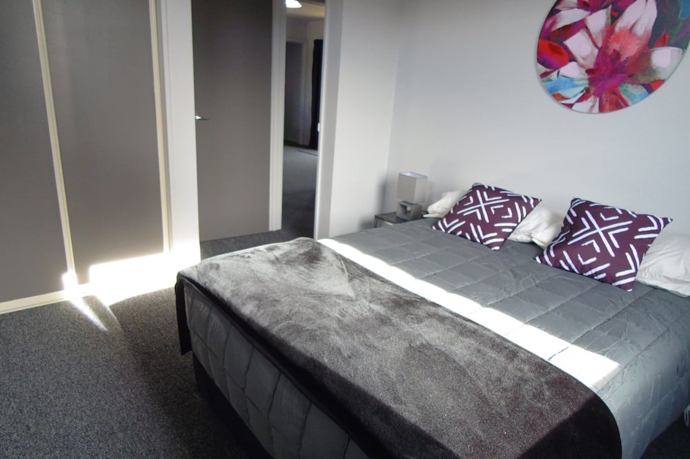 Glenavy Other | Glenavys Waitaki River Motor Camp - Caravan Park