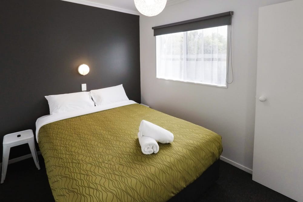 Rotorua Other | Cosy Cottage Thermal Holiday Park