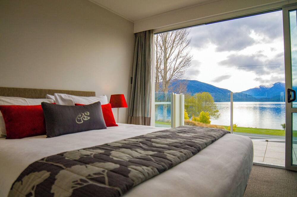 Te Anau Hotel | Marakura Deluxe Motels