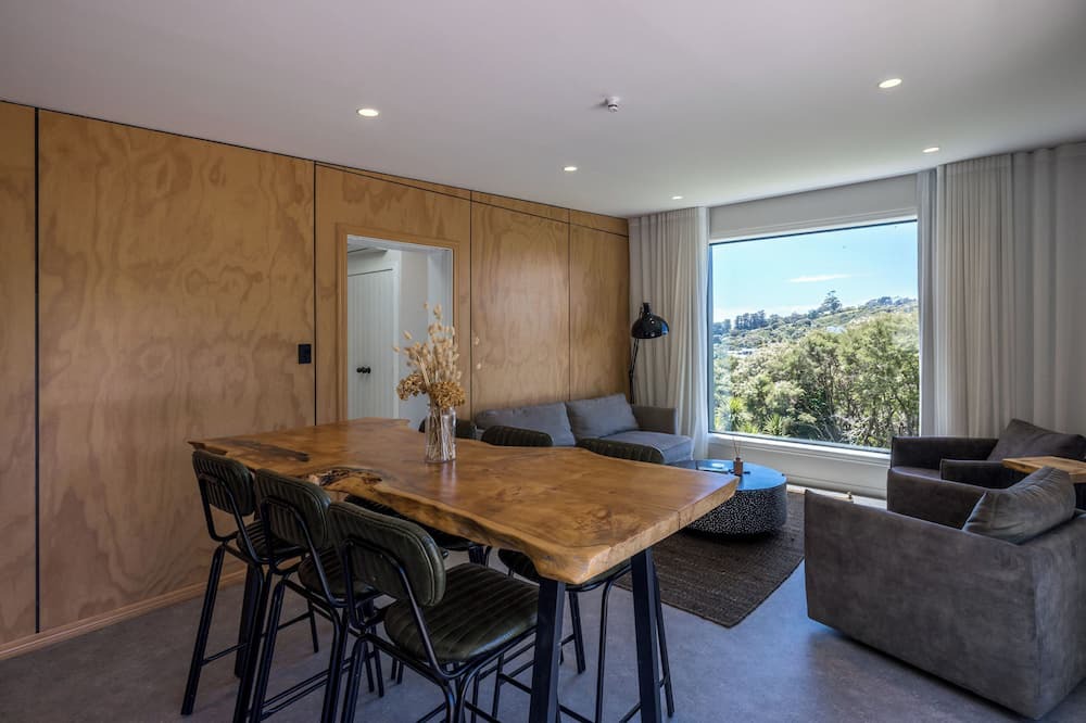 Palm Beach Apartment | Hidden Valley Waiheke