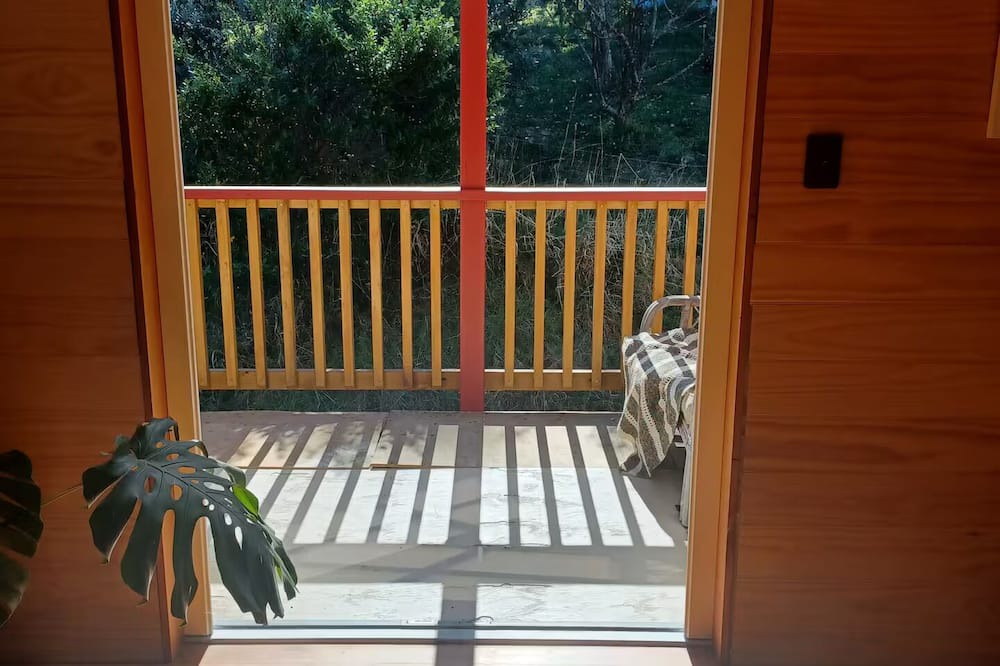 Raglan House | Kauri Homestead: Family Hideaway in Raglan's Heart