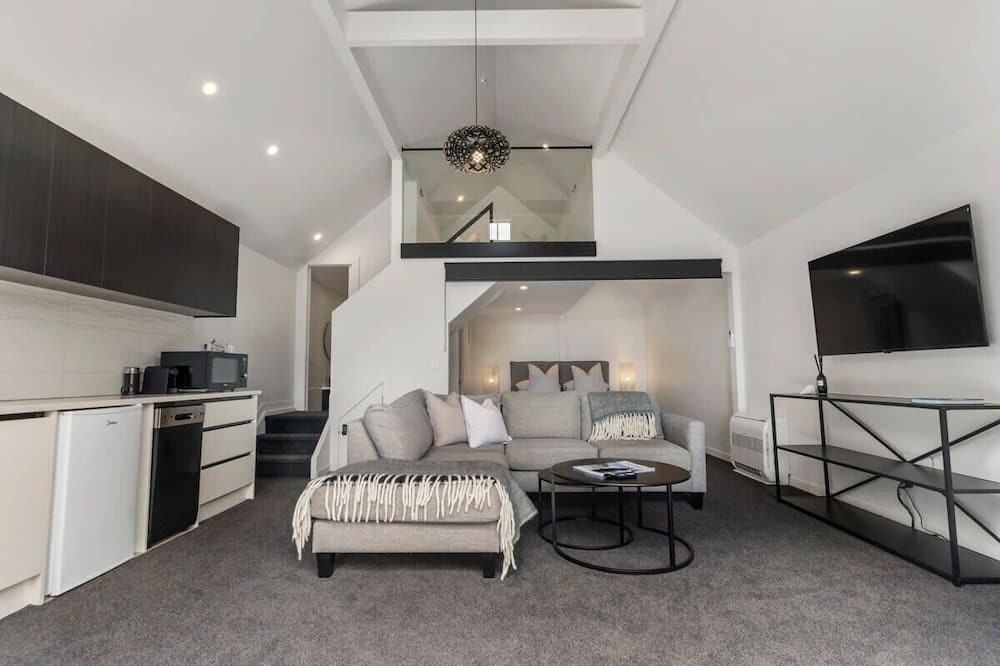 Mangawhai Villa | Family Retreat: 10 Mins from Tara Iti