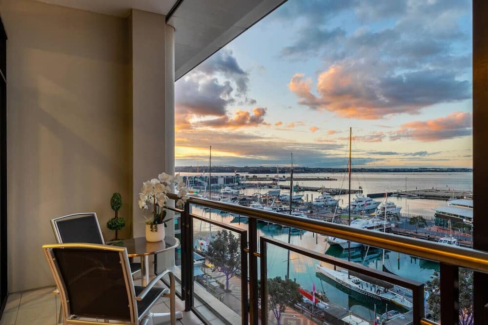 Auckland Central Business District Apartment | The Prestigious Penthouse