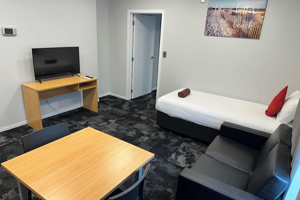 Hamilton Apartment | Lorne Apartments