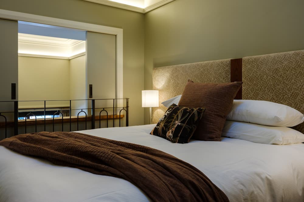 Dunedin City Centre Apartment | Bell Hill Apartments