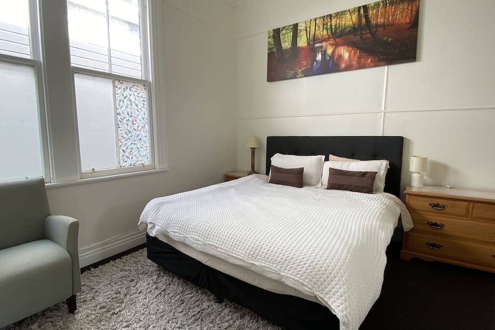 Oriental Bay Apartment | Bayview house in Oriental Parade