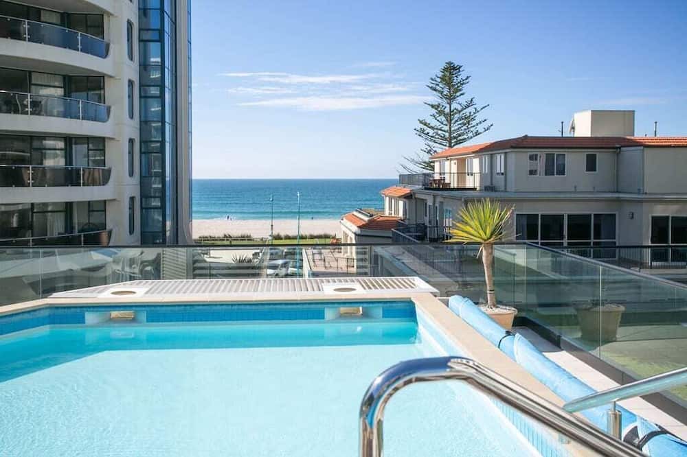 Mount Maunganui Apartment | Marvellous Mount Apartment with pool, gym & beach