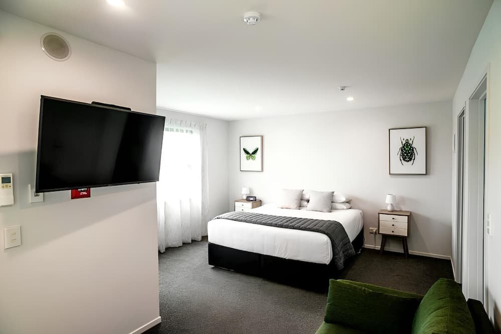 Lowburn Apartment | Central Park Apartments