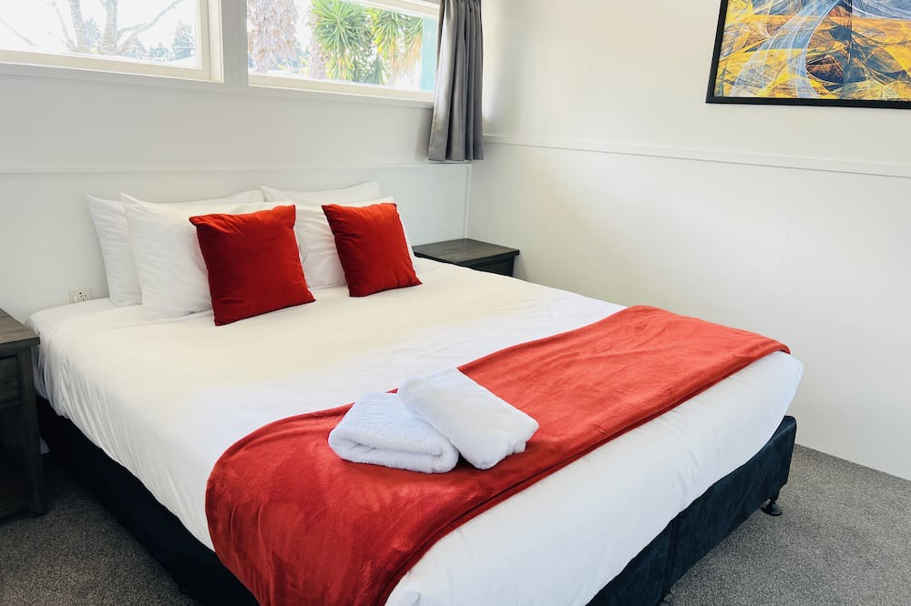 Tauranga South Apartment | 18th Avenue Thermal Motel